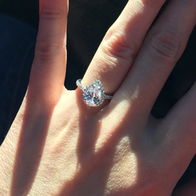 1.5 ctw Pear Halo Ring