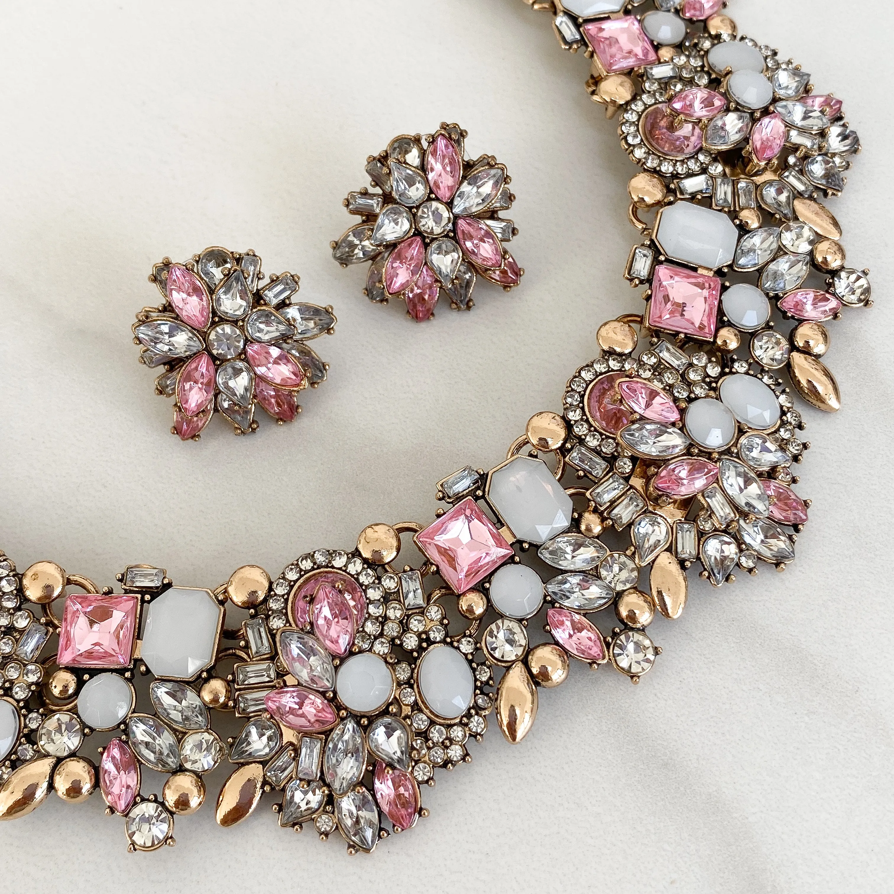 ALISSA Pink Necklace & Earring Set