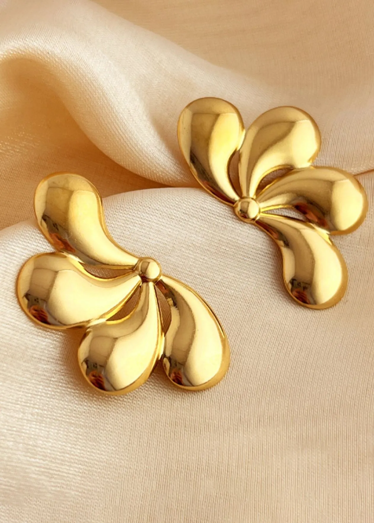 Gold Polished Petal Stud Earrings