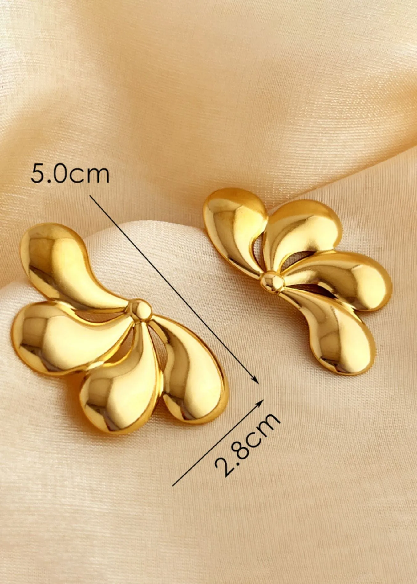 Gold Polished Petal Stud Earrings