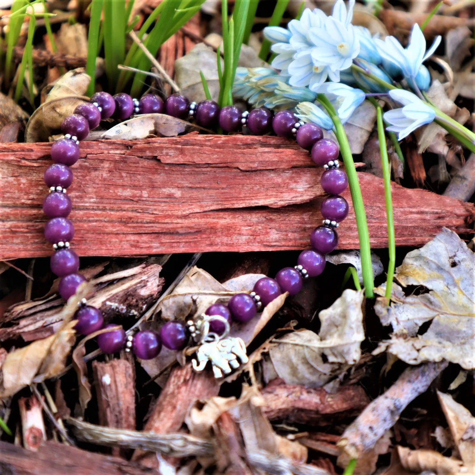 Handmade Purple Cats Eye Stretch Bracelet