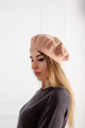 Merino wool beret pale pink