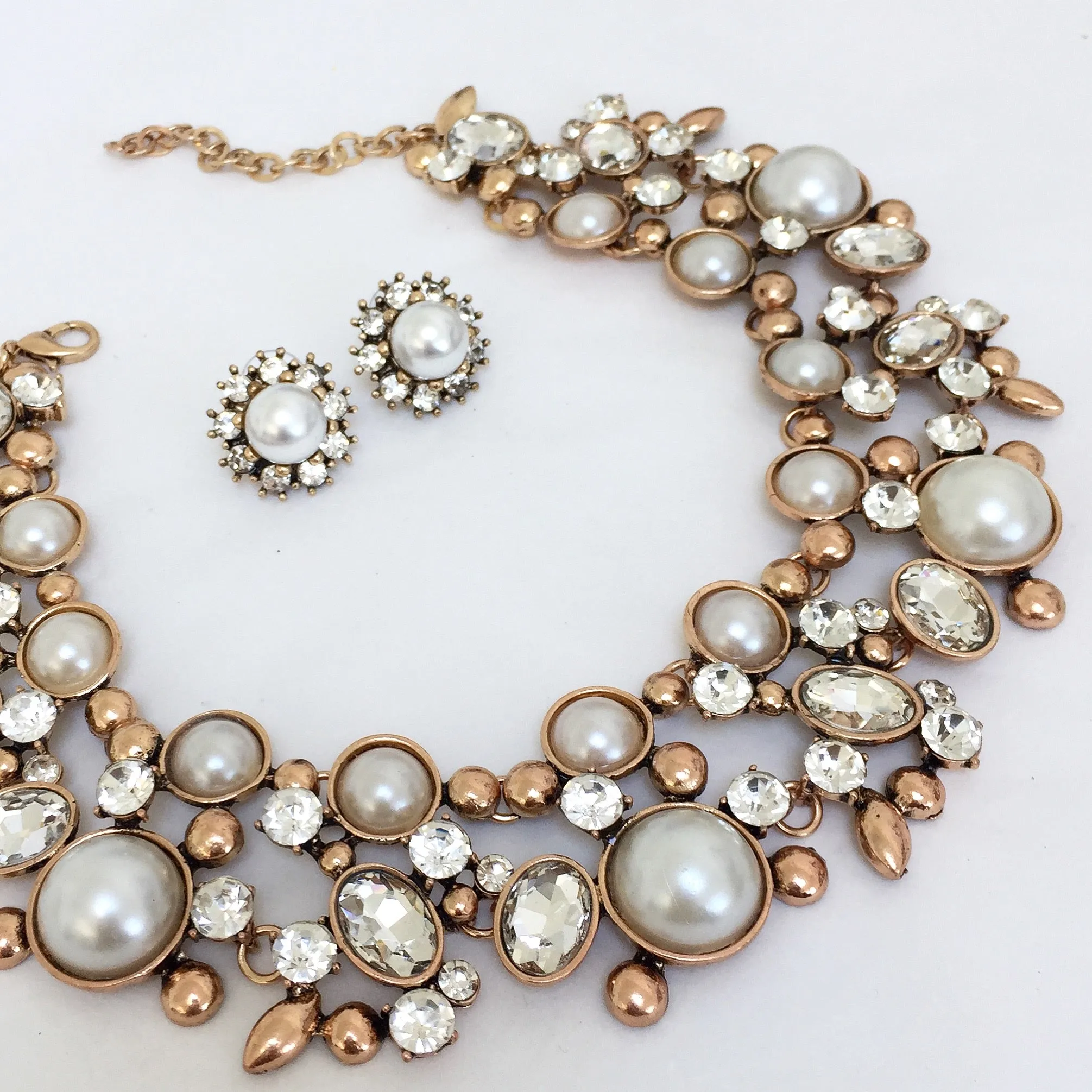 PARISA Pearl Necklace & Earring Set