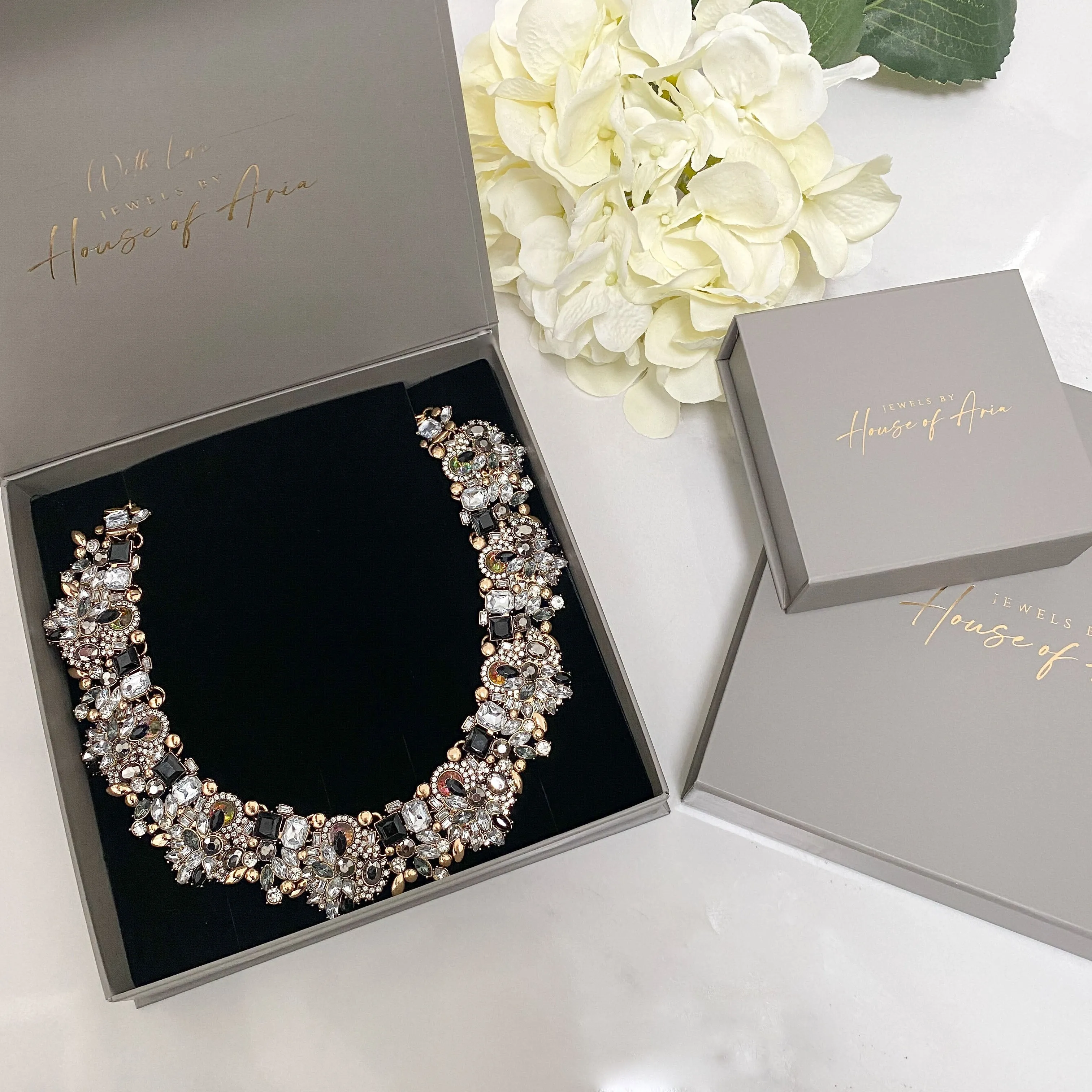 PARISA Pearl Necklace & Earring Set