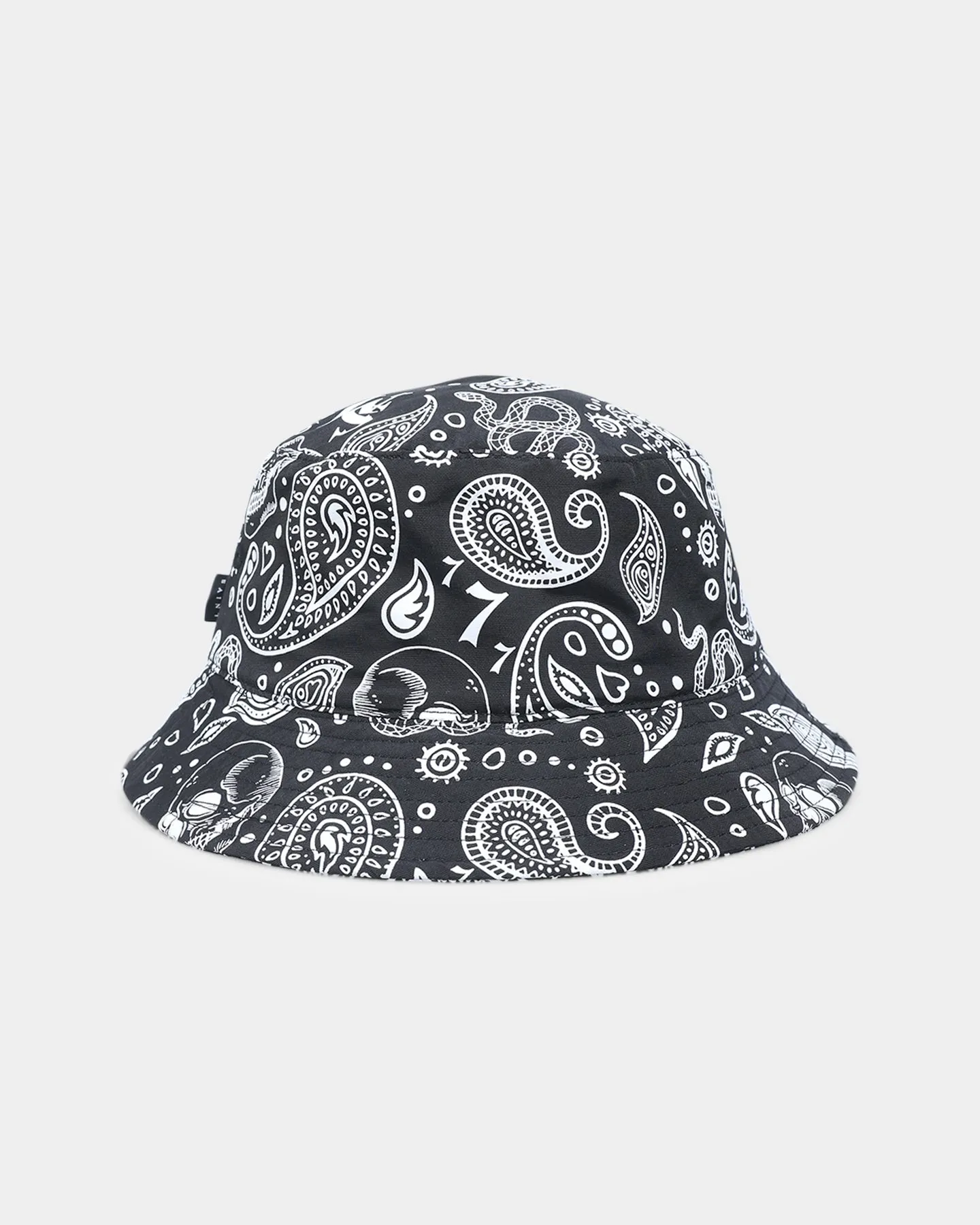 Saint Morta Paisley Skulls Bucket Hat Black/White