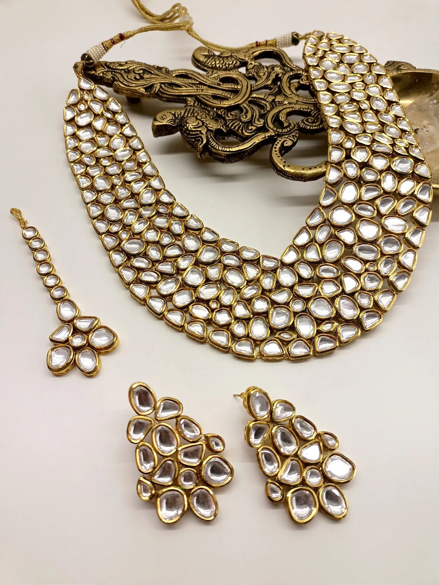 Sanober Kundan Necklace Set