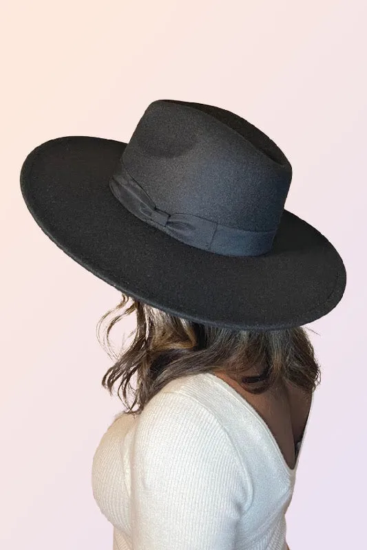 SAVVYVILLE WIDE BRIM PANAMA HAT