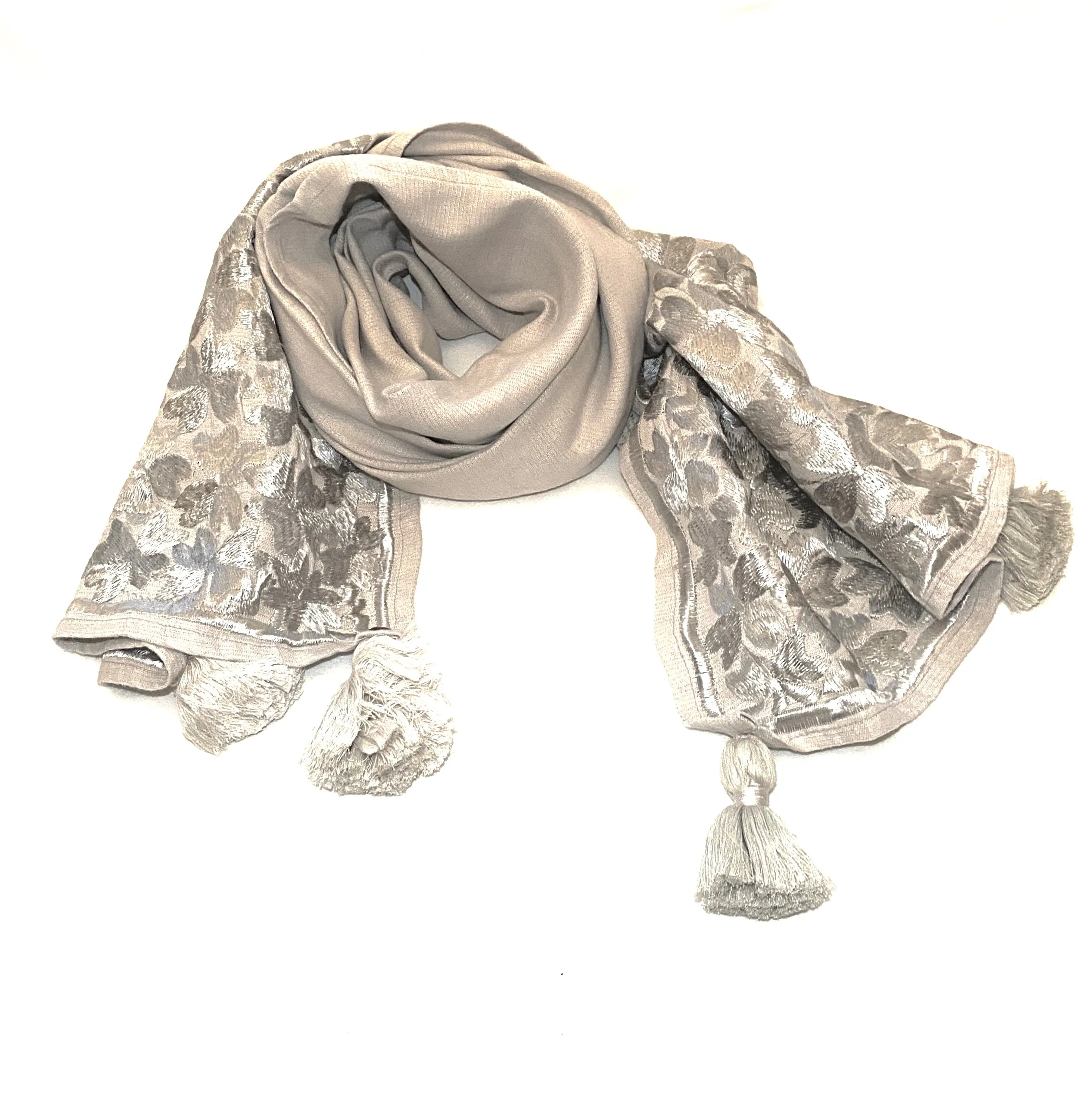 Soft cream linen scarf with silk embroidered flowers