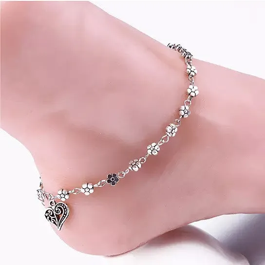 Vintage-Inspired Lea Anklet - Heart and Daisy Design for Elegant Charm