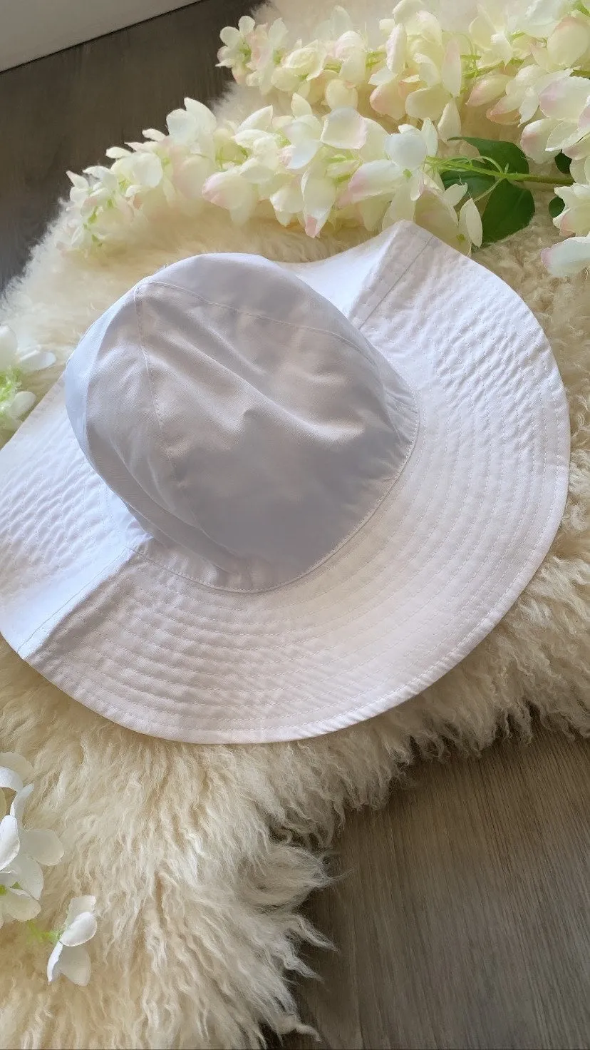 Wide brim Sunhat