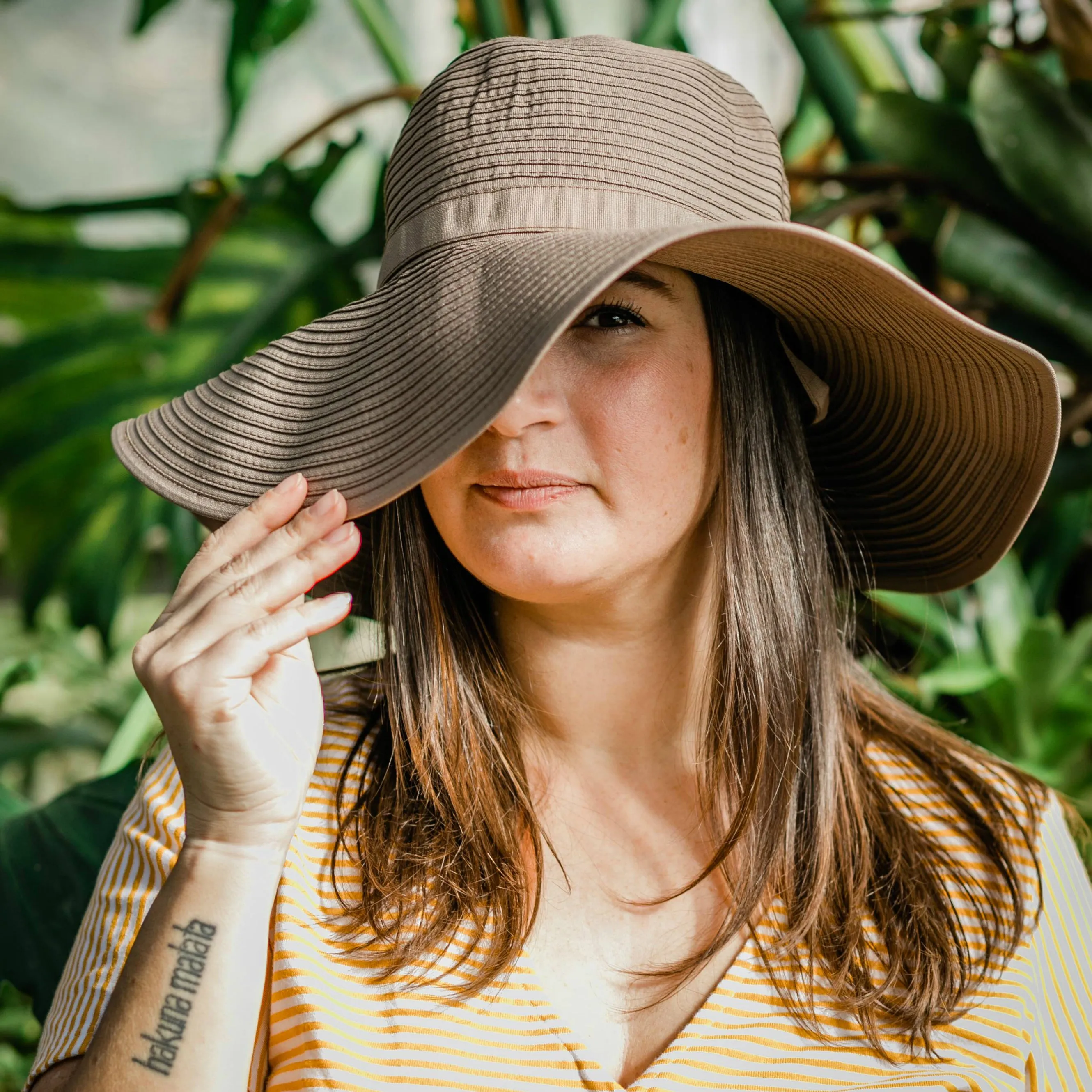 Women's Wide Brim Sun Hat - Brown